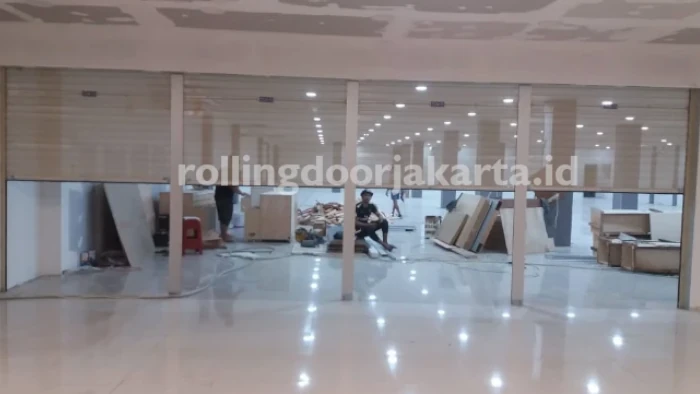 PT Mitra Karya Mandiri – Jasa Pasang dan Servis Rolling Door Jakarta: Solusi Cepat, Aman, dan Terpercaya